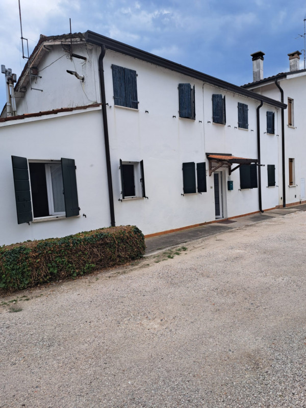 Brugine Vendita Bifamiliare