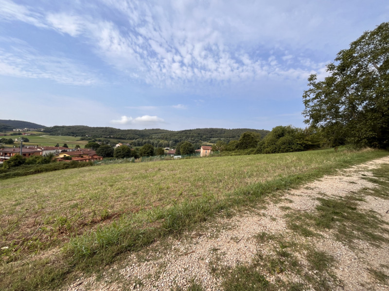 VILLAGA, località POZZOLO: Scoprite un'opportunità interessante per costruire la vostra nuova cas...