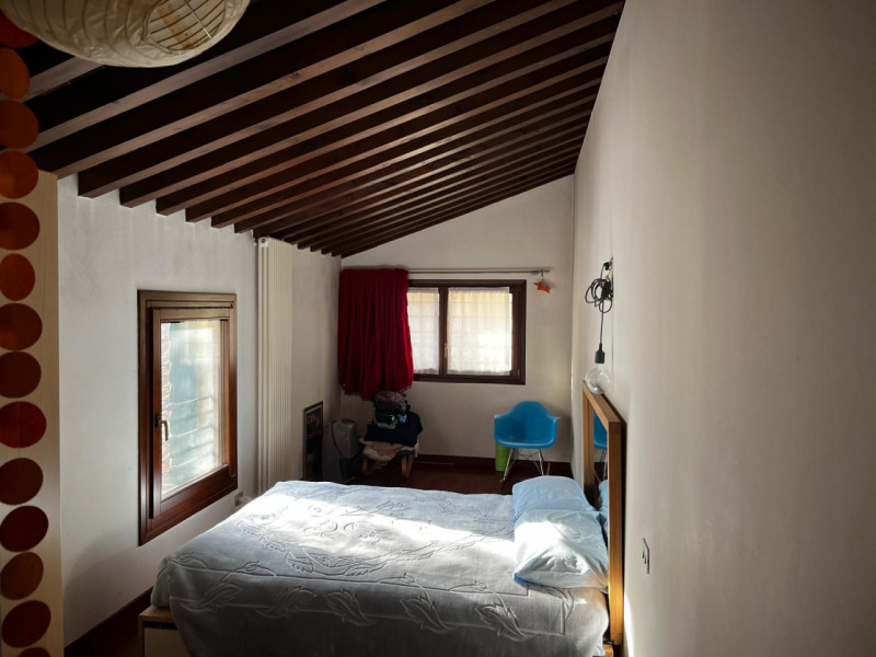 CENTRALISSIMO IN ZONA OSPEDALI, proponiamo in affitto appartamento con ingresso indipendente, su ...