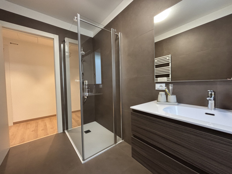 Nel cuore del centro storico, elegante appartamento completamente ristrutturato, situato al primo...