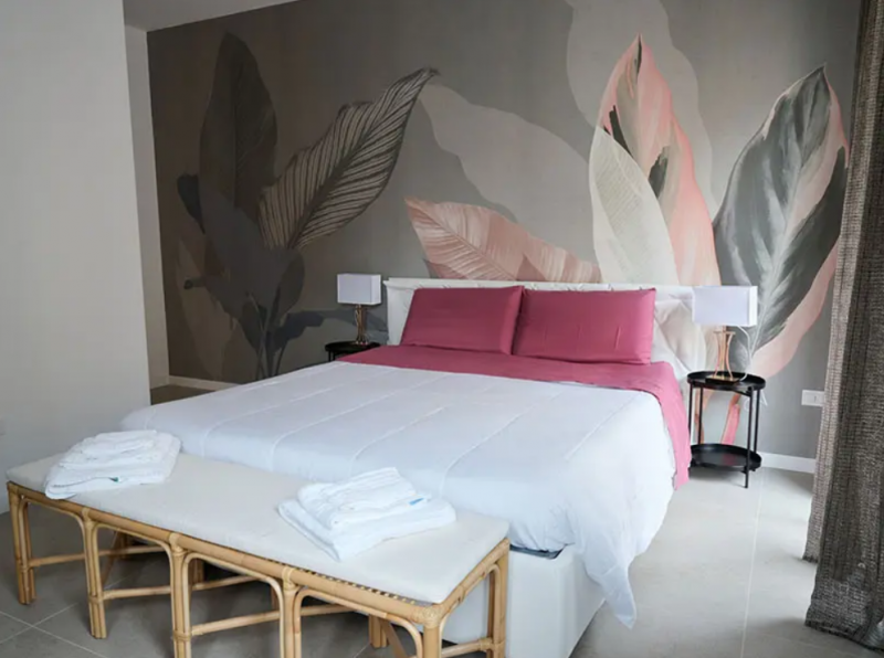 Nel cuore del centro storico, appartamento completamente ristrutturato, situato al secondo piano ...