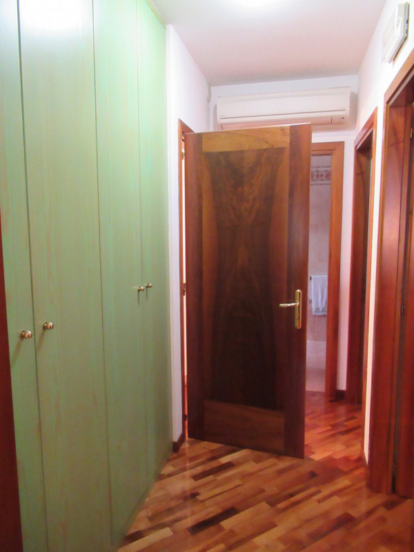 A San Sisto di Lancenigo (TV), proponiamo in vendita ampia porzione di casa (177 mq calpestabili ...