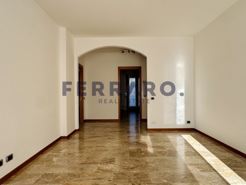 Treviso, Santa Bona. Codice YA6

Proponiamo in affitto un tricamere non arredato di 90 mq, situat...