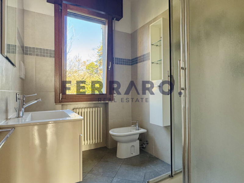 Treviso, Santa Bona. Codice YA6

Proponiamo in affitto un tricamere non arredato di 90 mq, situat...