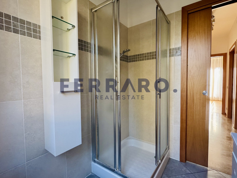 Treviso, Santa Bona. Codice YA6

Proponiamo in affitto un tricamere non arredato di 90 mq, situat...