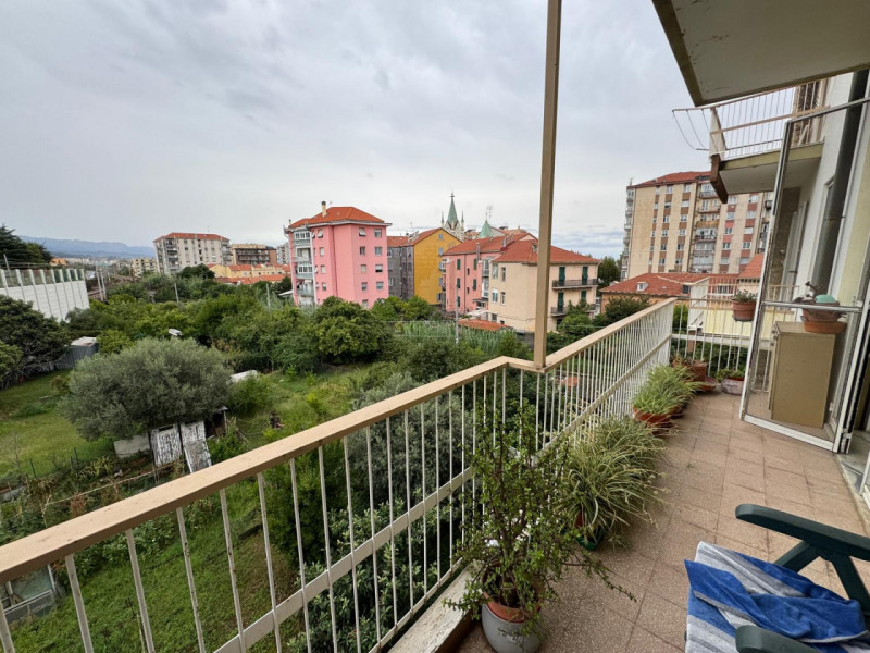 Savona Vendita Appartamento trilocale