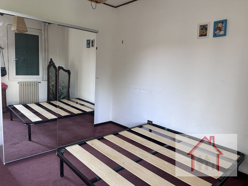 L'agenzia Immobiliare Luxor è lieta di presentare una straordinaria opportunità: una casa singola...