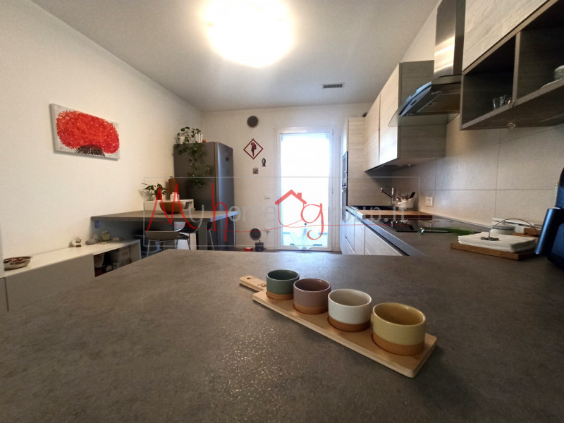 SALBORO (RIF: A1757-R): In una recentissima palazzina di sole 8 unità abitative, elegante e recen...