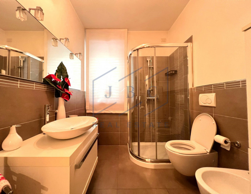 ODERZO - (TV)
Proponiamo in esclusiva ad Oderzo, nella frazione di Camino, questo splendido appar...