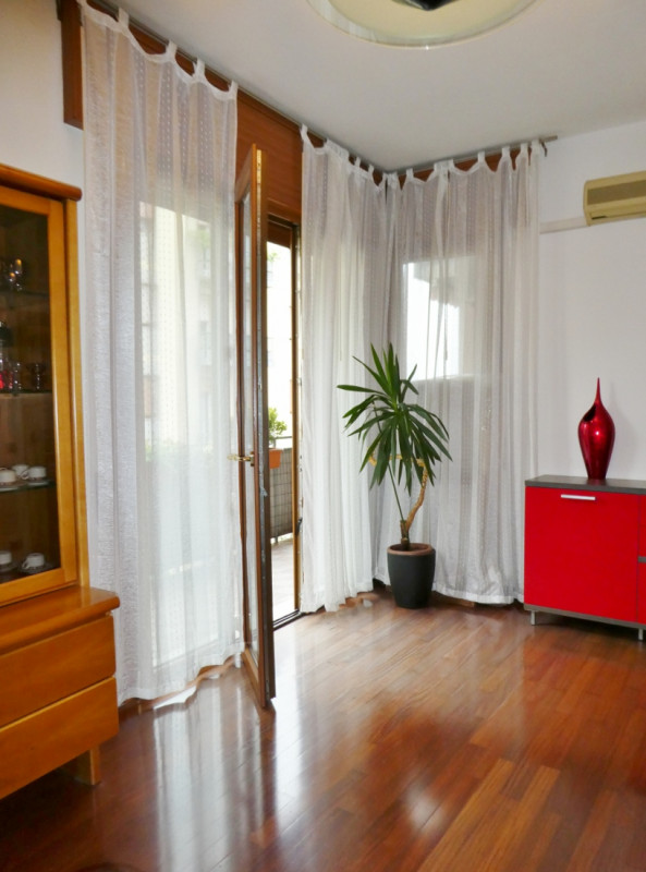 CESSIONE DI NUDA PROPRIETA': BICAMERE COMPLETAMENTE ARREDATO E CON GARAGE - RIF: 8285
Se sei alla...