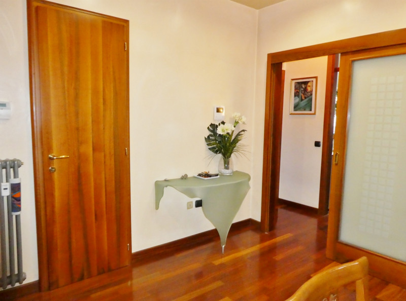 CESSIONE DI NUDA PROPRIETA': BICAMERE COMPLETAMENTE ARREDATO E CON GARAGE - RIF: 8285
Se sei alla...