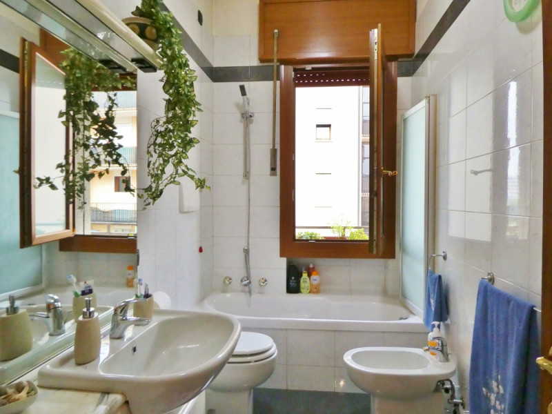 CESSIONE DI NUDA PROPRIETA': BICAMERE COMPLETAMENTE ARREDATO E CON GARAGE - RIF: 8285
Se sei alla...