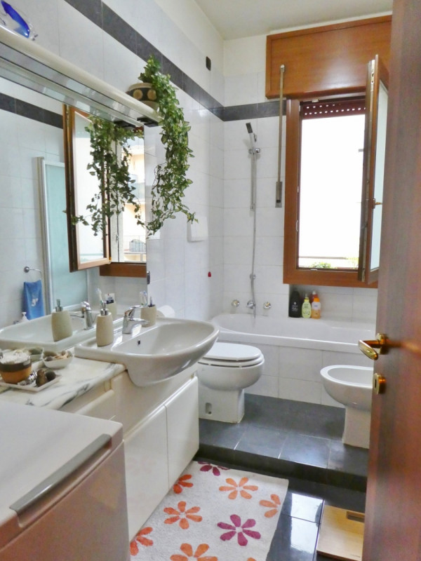 CESSIONE DI NUDA PROPRIETA': BICAMERE COMPLETAMENTE ARREDATO E CON GARAGE - RIF: 8285
Se sei alla...