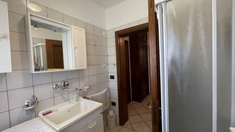 Arcobaleno Consulenti Immobiliari è lieta di presentarvi in esclusiva una splendida villa singola...