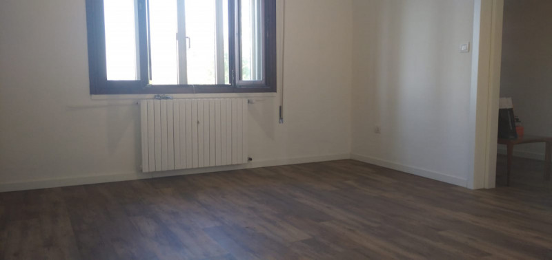 In vendita nel comune di Boara Pisani, proponiamo un’interessante casa singola immersa nella tran...