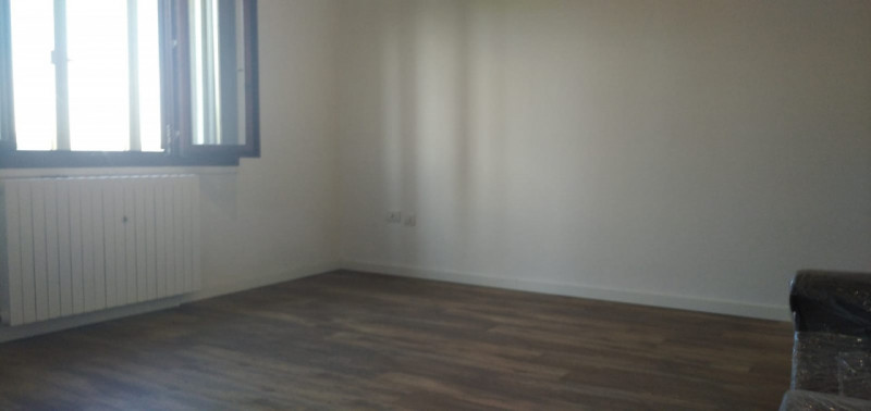 In vendita nel comune di Boara Pisani, proponiamo un’interessante casa singola immersa nella tran...