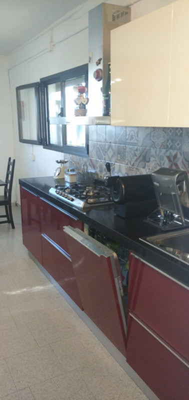 In vendita nel comune di Boara Pisani, proponiamo un’interessante casa singola immersa nella tran...