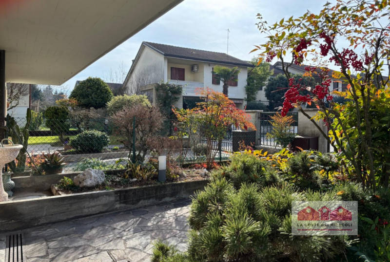 VIA GIURIATO - SAN PIO X: CASA INDIPENDENTE CON GIARDINO RECINTATO, COMPOSTA DA SOGGIORNO, CUCINA...