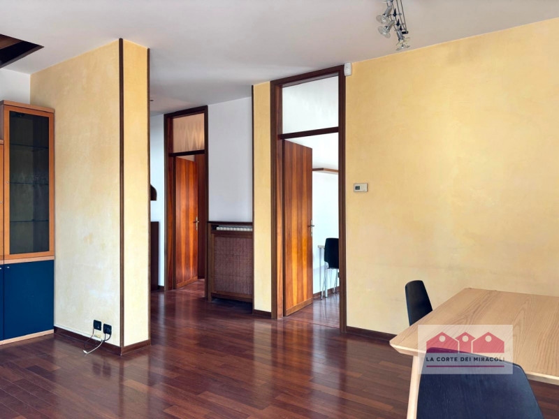 VIA GIURIATO - SAN PIO X: CASA INDIPENDENTE CON GIARDINO RECINTATO, COMPOSTA DA SOGGIORNO, CUCINA...