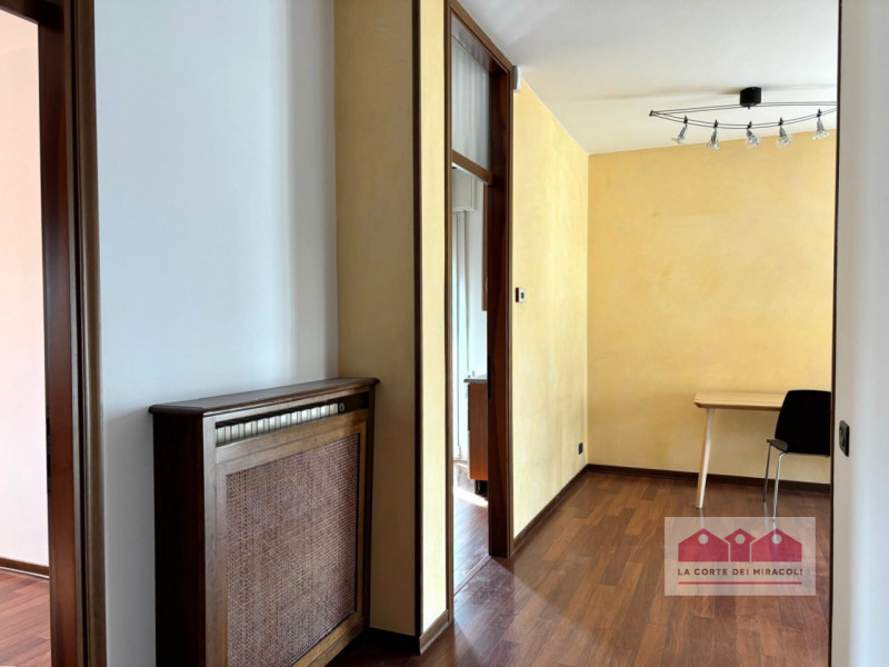 VIA GIURIATO - SAN PIO X: CASA INDIPENDENTE CON GIARDINO RECINTATO, COMPOSTA DA SOGGIORNO, CUCINA...