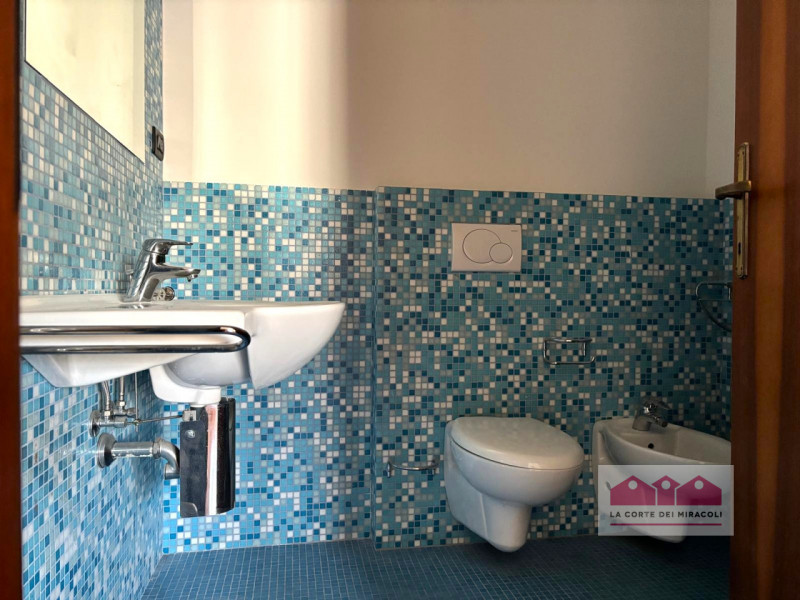 VIA GIURIATO - SAN PIO X: CASA INDIPENDENTE CON GIARDINO RECINTATO, COMPOSTA DA SOGGIORNO, CUCINA...