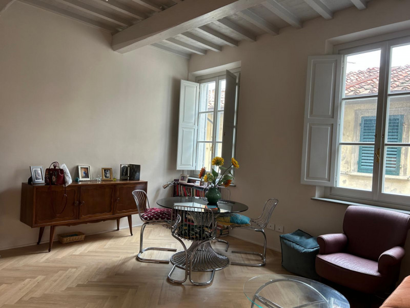 Firenze Affitto Appartamento quadrilocale