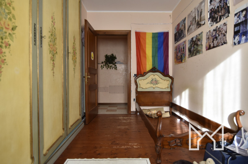 CARTIGLIANO- In zona tranquilla e immersa nel verde, a pochi minuti dal centro paese, proponiamo ...