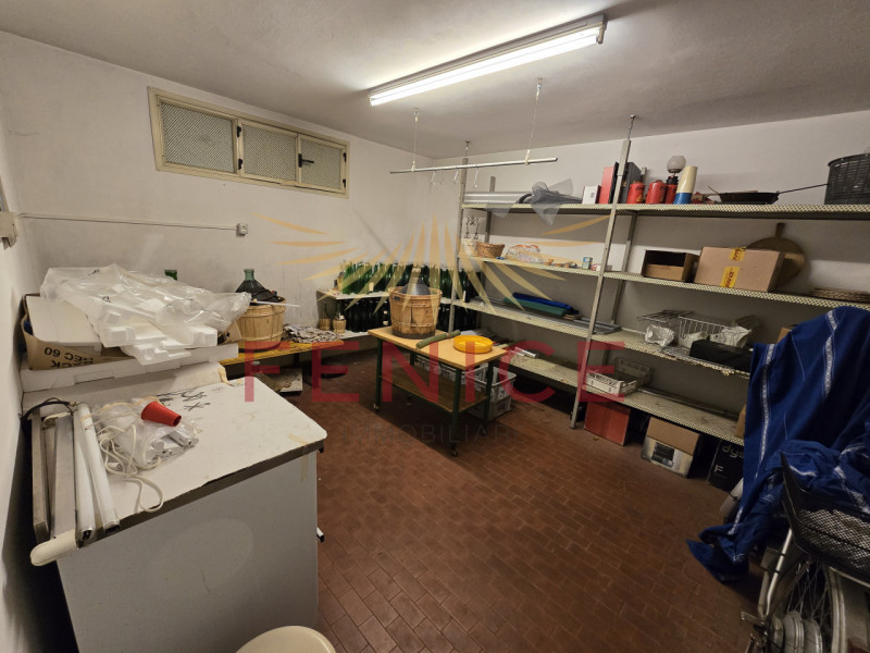 Situata nel cuore di San Gaetano, una delle zone più richieste e tranquille di Montebelluna, ques...