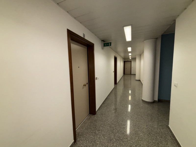 Indirizzo: Via Vicenza, Altavilla Vicentina  
Comodità: 2 posti auto riservati

CARATTERISTICHE P...