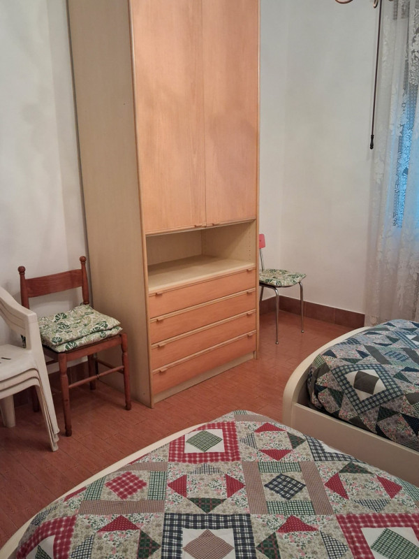 PER STUDENTI/RICERCATORI/DOTTORANDI

Disponibili 2 MATRIMONIALI USO SINGOLA

A pochi minuti a pie...