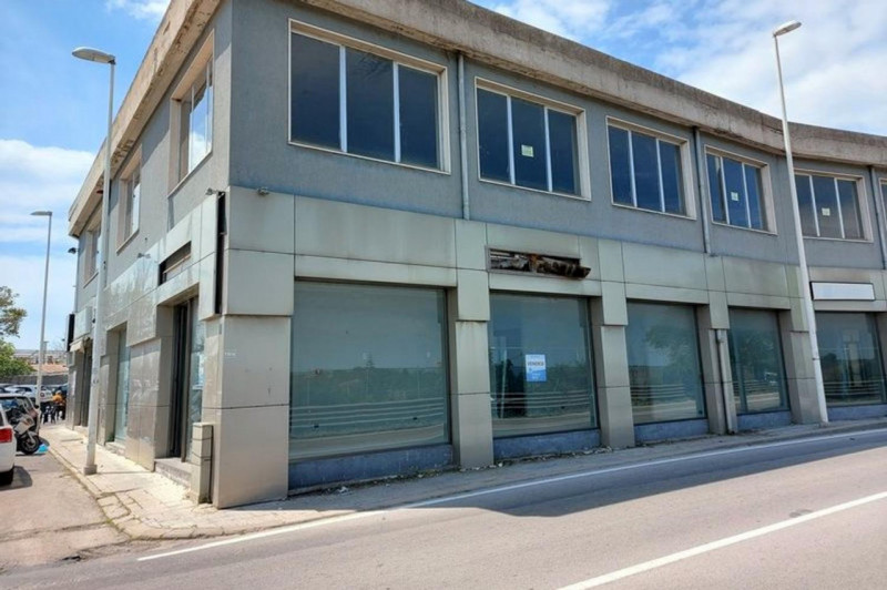 Sassari Vendita Negozio