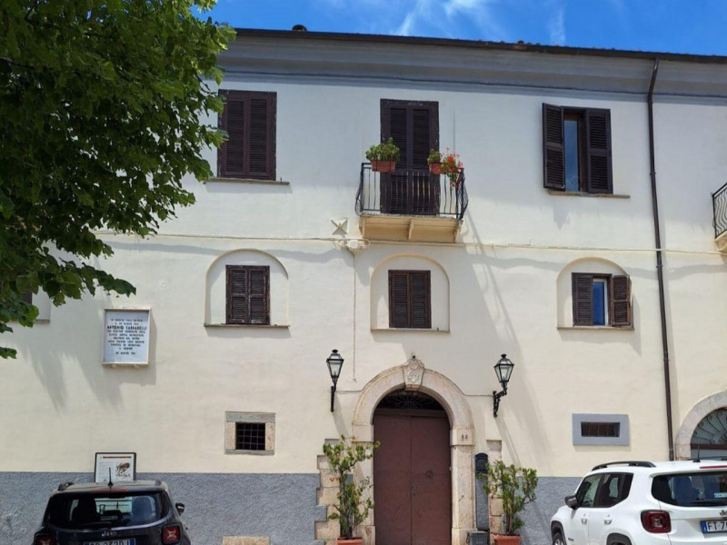 Civitanova del Sannio Vendita Appartamento più di 5 locali