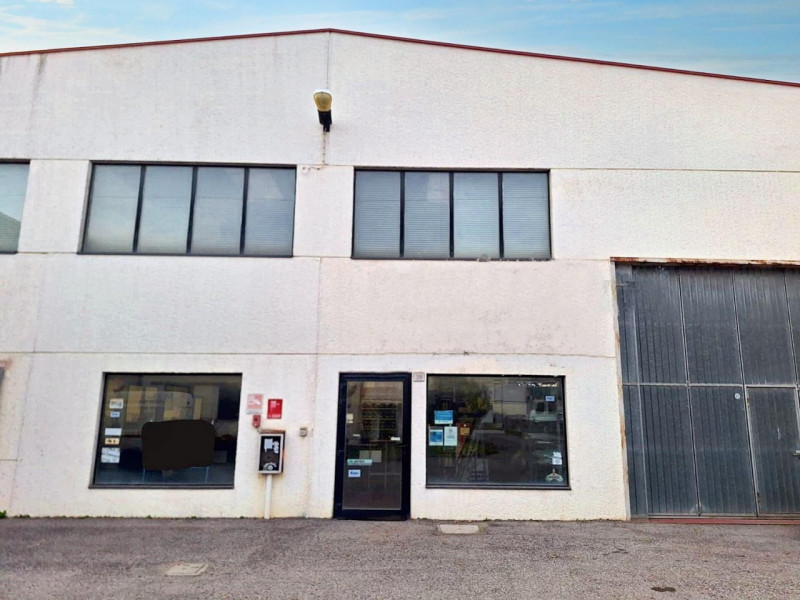 Ravenna Vendita Magazzino