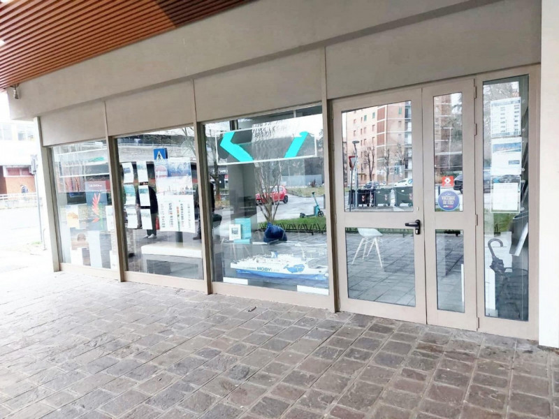 Reggio nell'Emilia Vendita Negozio