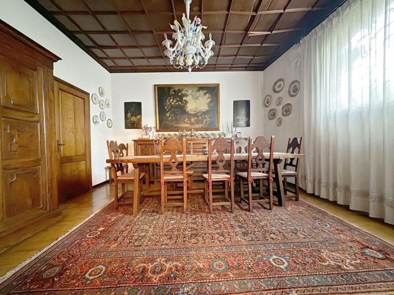 Padova Santa Croce, elegante complesso terra cielo, composto da abitazione di circa 550 mq. ai pi...