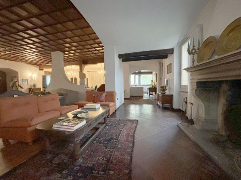 Padova Santa Croce, elegante complesso terra cielo, composto da abitazione di circa 550 mq. ai pi...