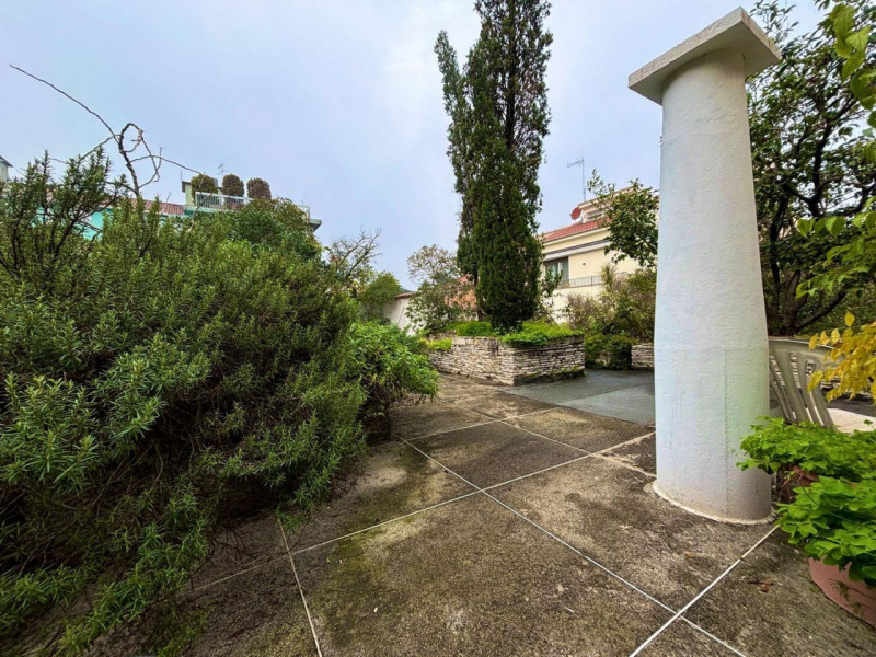 Padova Santa Croce, elegante complesso terra cielo, composto da abitazione di circa 550 mq. ai pi...