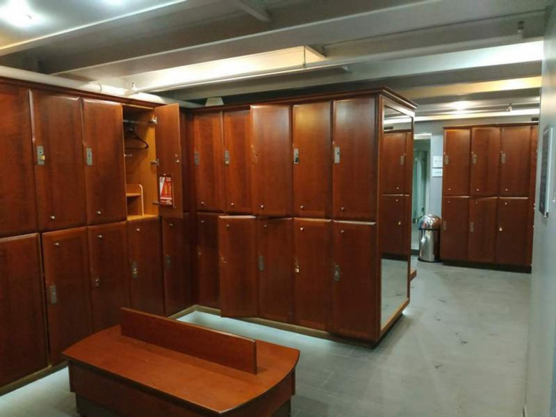 Vendesi locale commerciale uso palestra sito a Padova (PD). L'immobile ha l'affaccio principale l...