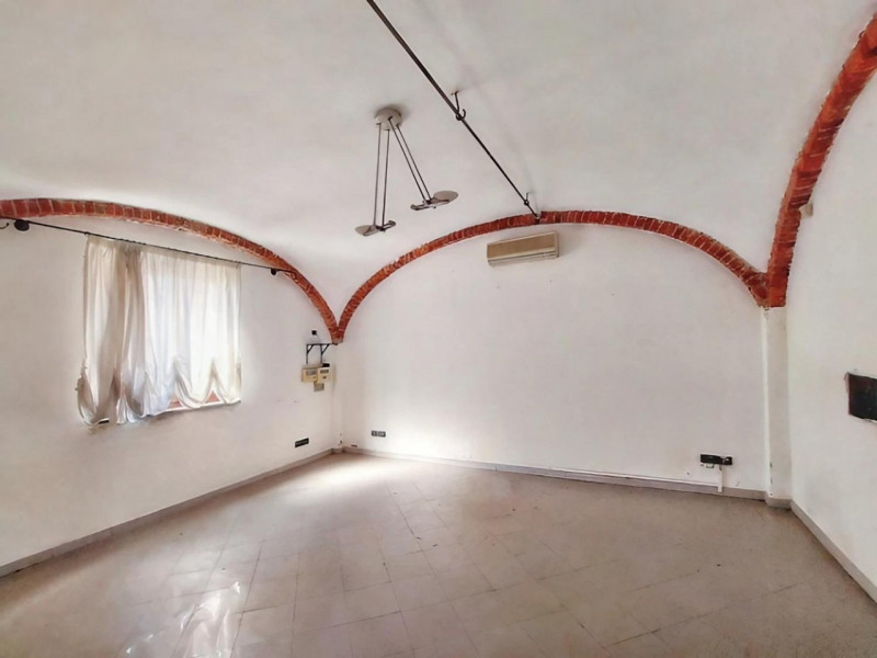 Vercelli Vendita Capannone
