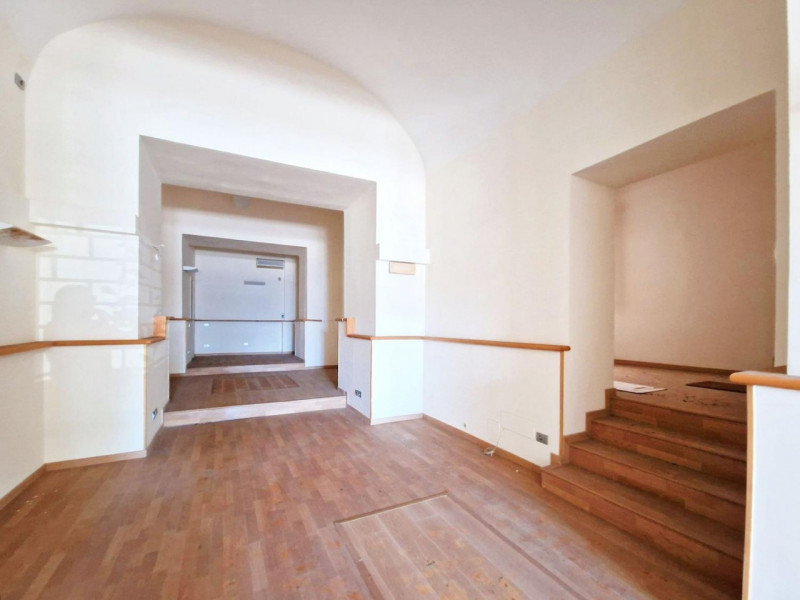 Pozzuoli Vendita Negozio