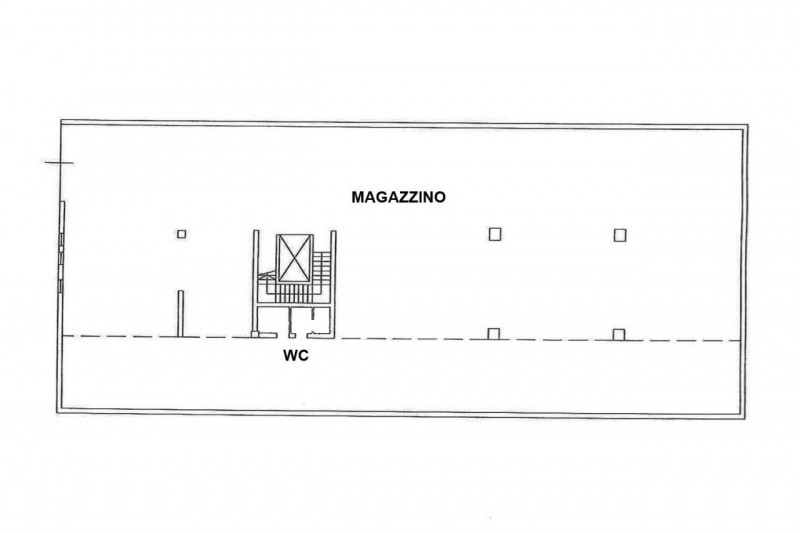 Edificio commerciale e azienda di tessuti siti ad Arzignano (VI), viale Vicenza 8. Zona semicentr...