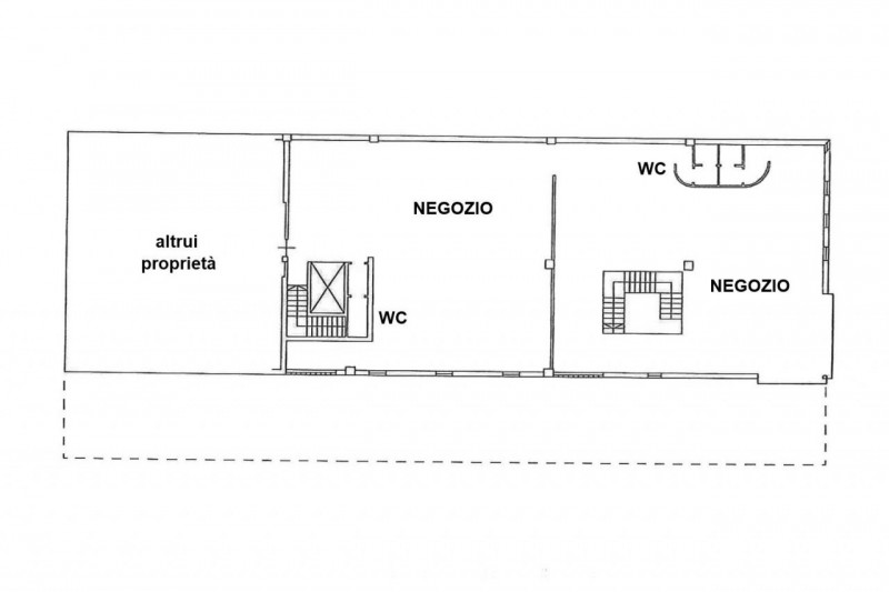 Edificio commerciale e azienda di tessuti siti ad Arzignano (VI), viale Vicenza 8. Zona semicentr...