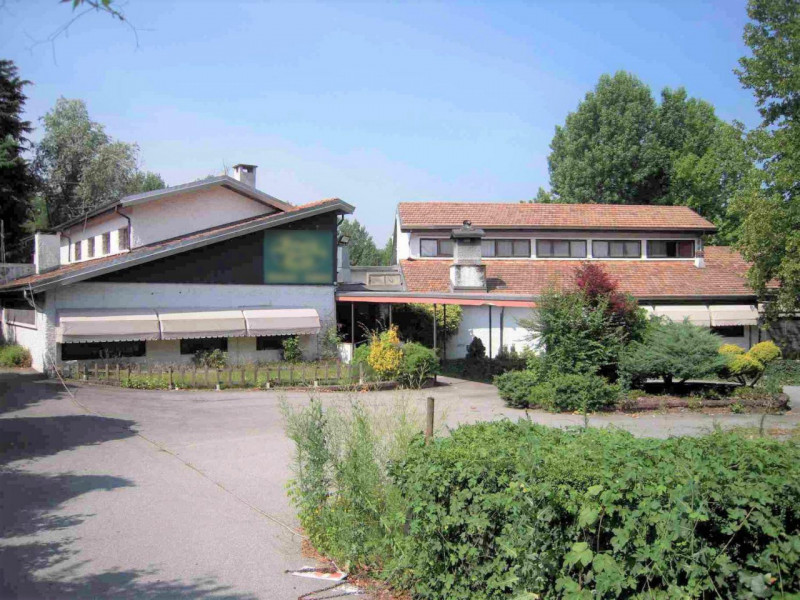 Galliate Vendita Attivita commerciale ristoranti