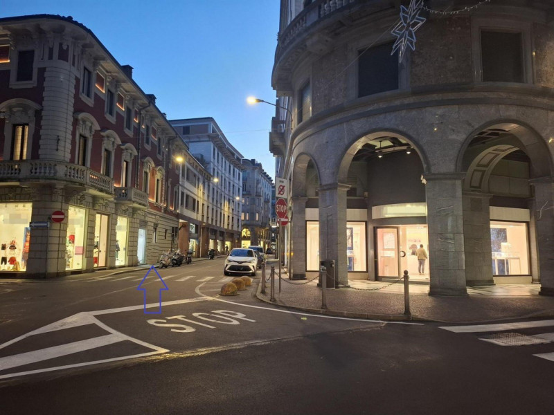 Varese Affitto Negozio