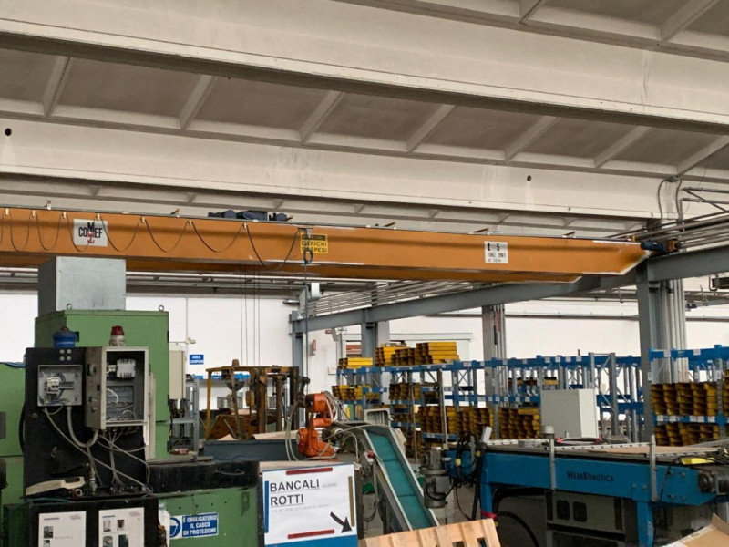 Capannone a Torreglia (PD)
Siamo lieti di presentarvi un immobile industriale ideale per le vostr...