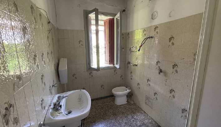 Rif. A.A.273-16

Vendita all'asta - abitazione singola su un livello in data 26 marzo 2026

Descr...