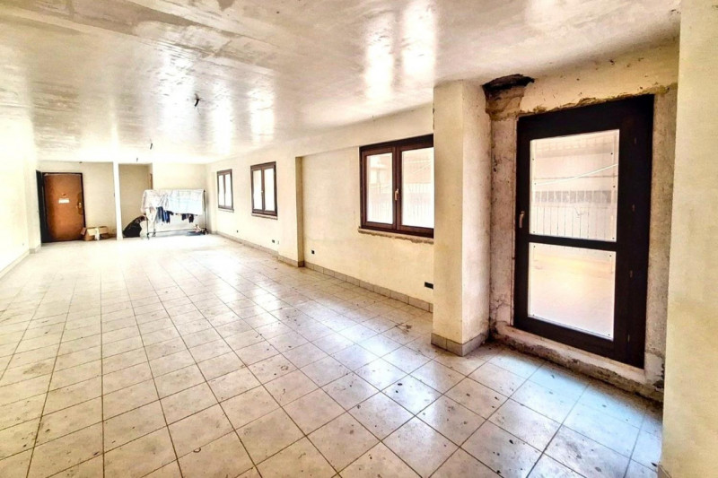 Carini Vendita Cantina