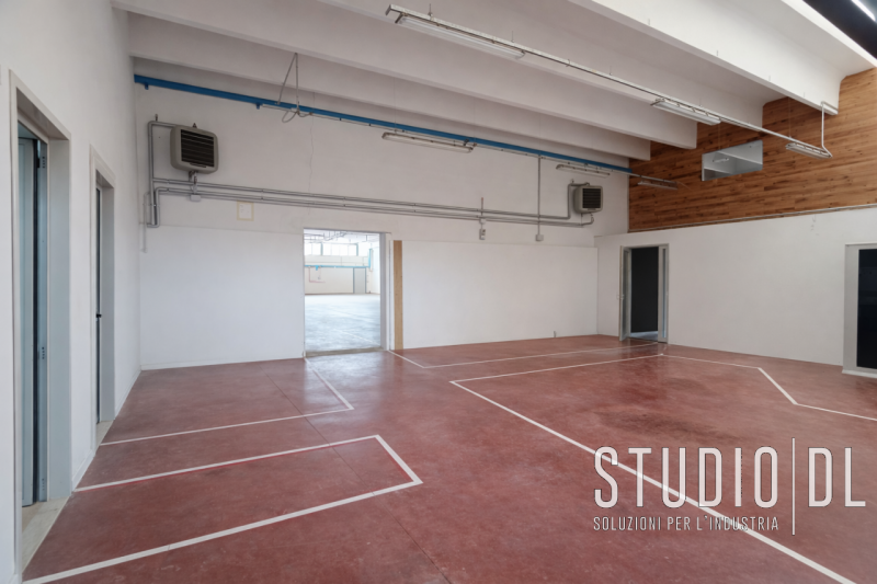 Proponiamo in vendita un interessante complesso immobiliare situato nel Comune di Villaverla, all...