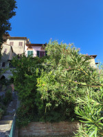 Terratetto centrale con terrazza panoramica e giardino, collina palaia, pisa, toscana