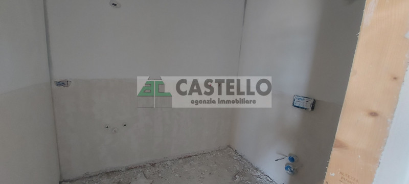 CAMPOSAMPIERO
Ultimo tricamere disponibile in un esclusivo edificio di sole 6 unità.

Spazi ampi ...